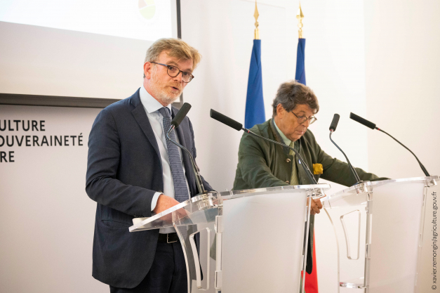 Marc Fesneau et Philippe Chalmin en conférence de presse le 22 juin 2023 pour présenter le rapport 2023 de l'OFPM présenté au Parlement